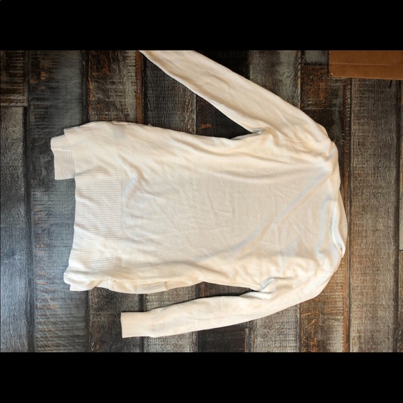 Cardigan - Picture 1 of 2